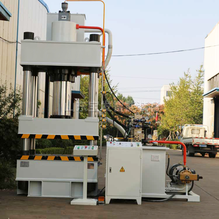250T三梁四柱液壓機(jī)