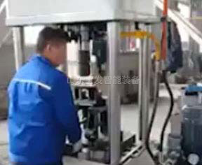 二梁四柱液壓試機(jī)視頻
